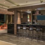 Hotel Hampton by Hilton Cali alojamiento en cali valle del cauca bar
