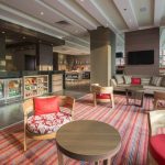 Hotel Hampton by Hilton Cali alojamiento en cali valle del cauca lobby