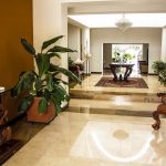 pasillo Hotel Villa Casuarinas Cómo llegar, Opiniones, Teléfono, Ubicación, Reserva y Fotos – Mi Vida Viajera